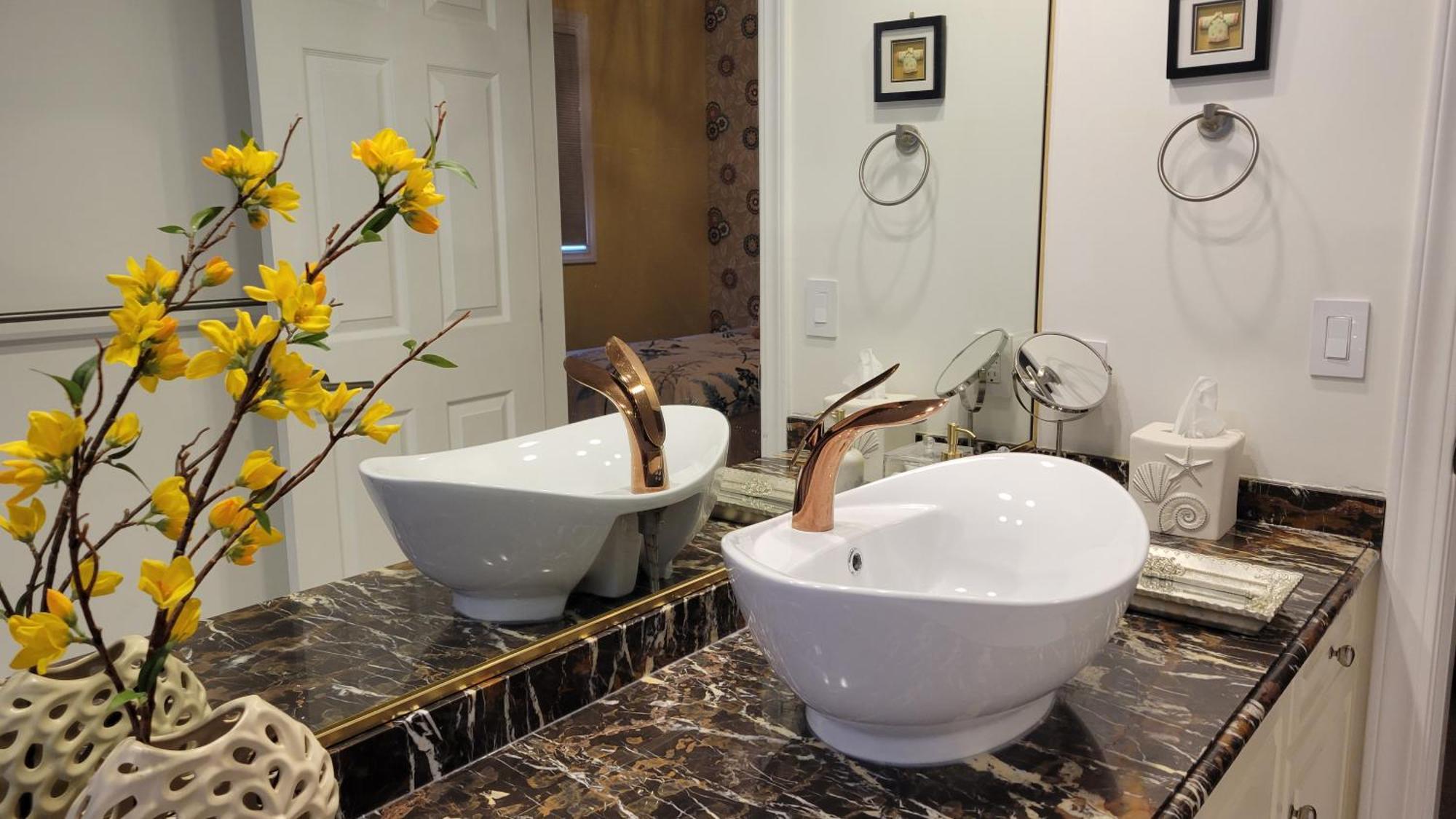 Lakeview Oasis Bed And Breakfast West Kelowna Dış mekan fotoğraf